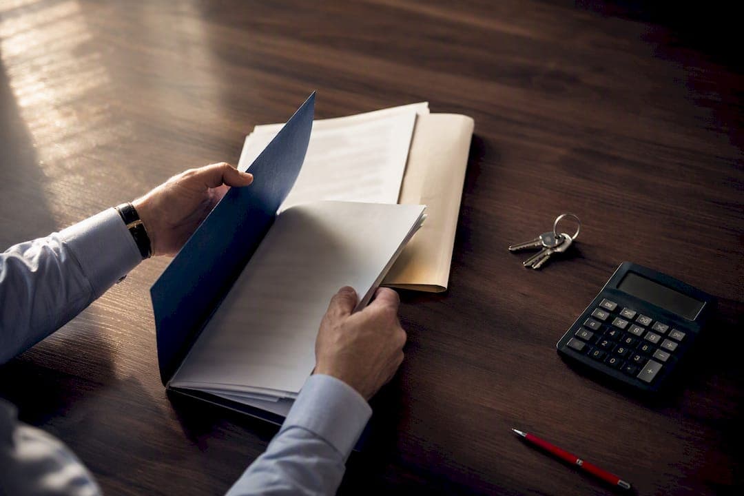 One Page Rent Collection Policy for Landlords: Clause Bank & Checklist